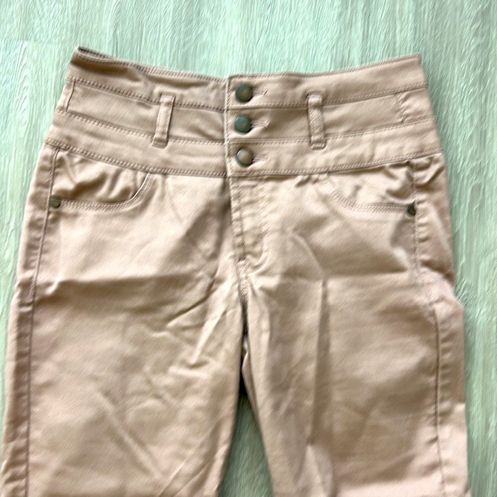 Rose Highrise Jeans - Picture 2 of 4